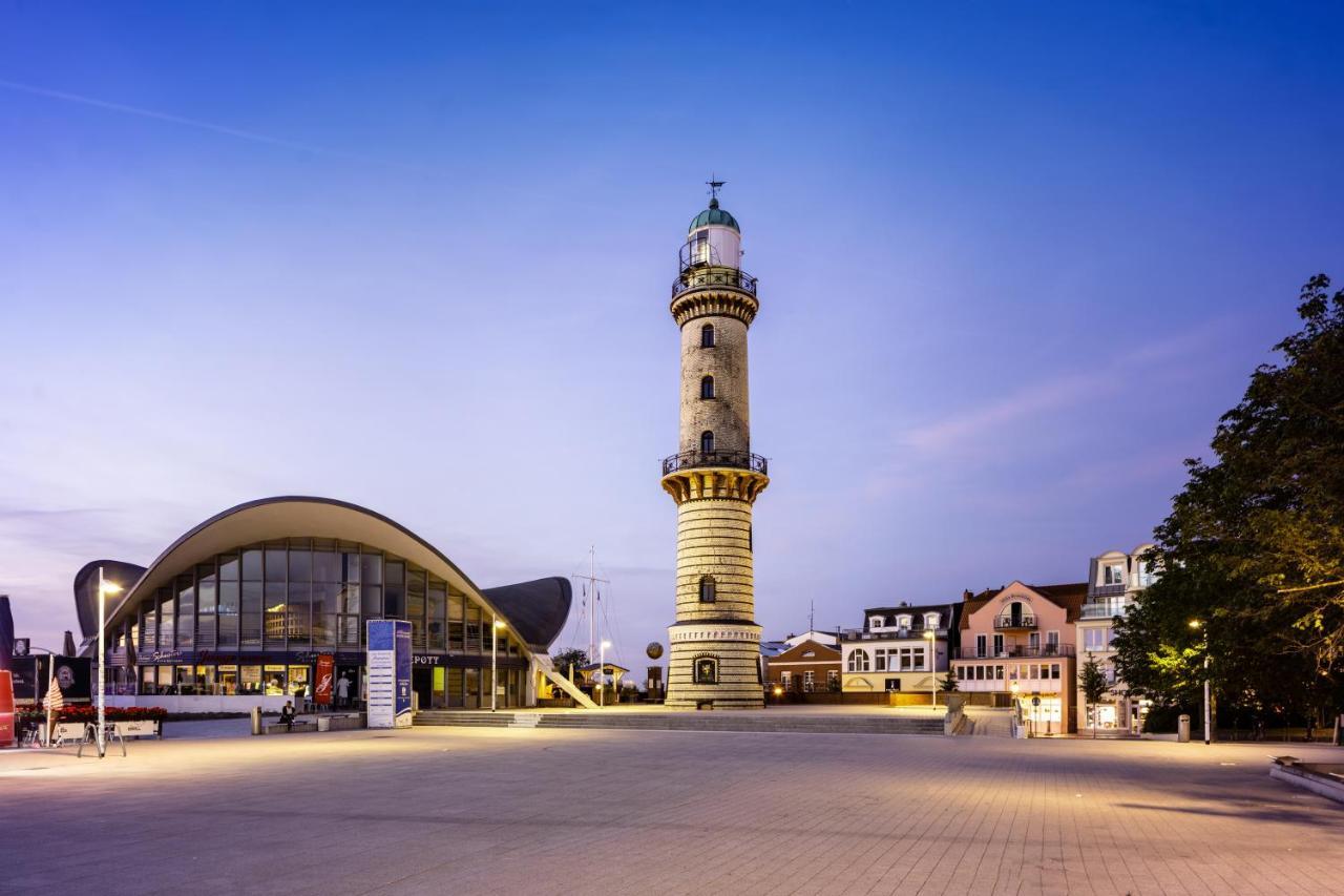 Kapitaenshaus In Wasserlage! Traumapartments Warnemuende Rostock Eksteriør bilde